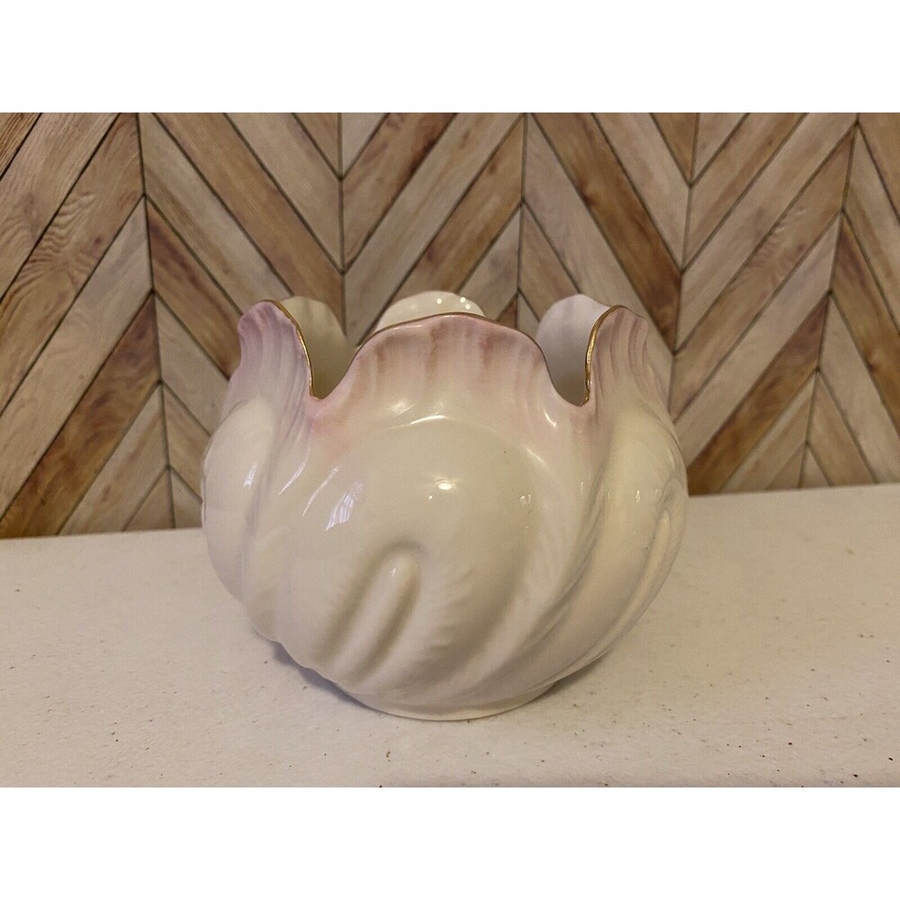 Vintage (Belleek in Retrospect) Cabbage Leaf Sugar Bowl (504)
